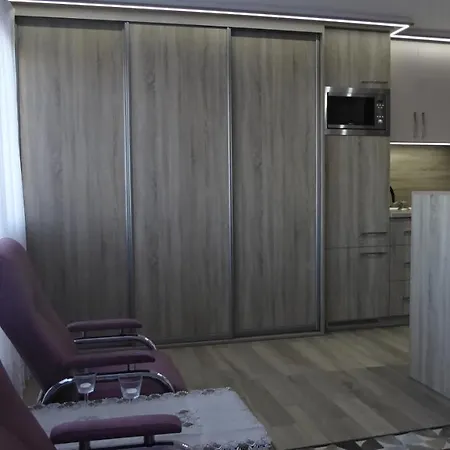 Mario Skwer Kosciuszki Apartman